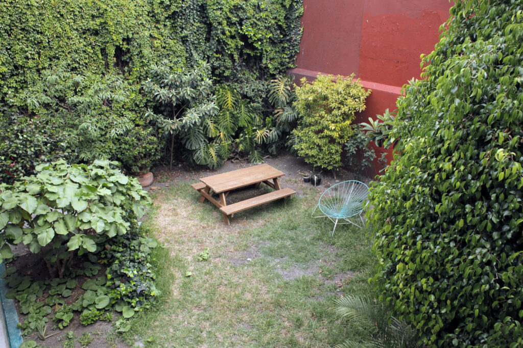 Exterior courtyard with picnic table