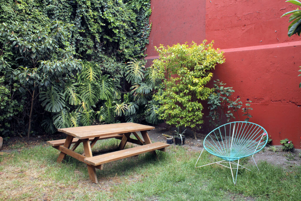 Exterior courtyard with picnic table